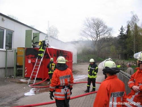 2011_04_17 Containerbrand Leopold 06